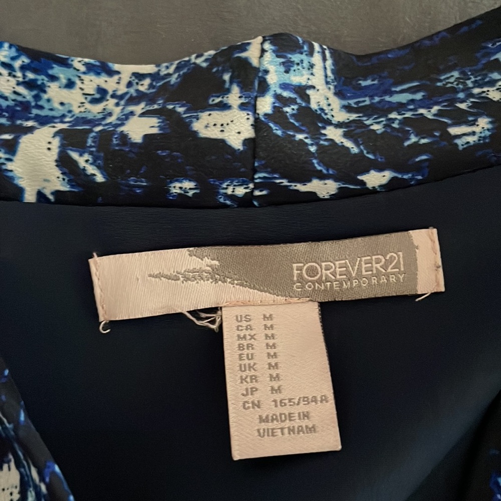 Forever 21 medium navy blue dress - Picture 2 of 4